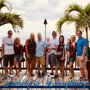 Meet your Posher, Pam